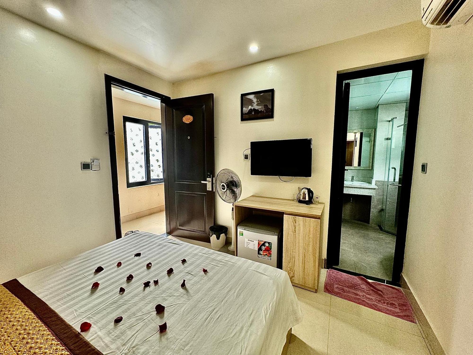Sunflower Catba Hotel Dong Khe Sau Bagian luar foto