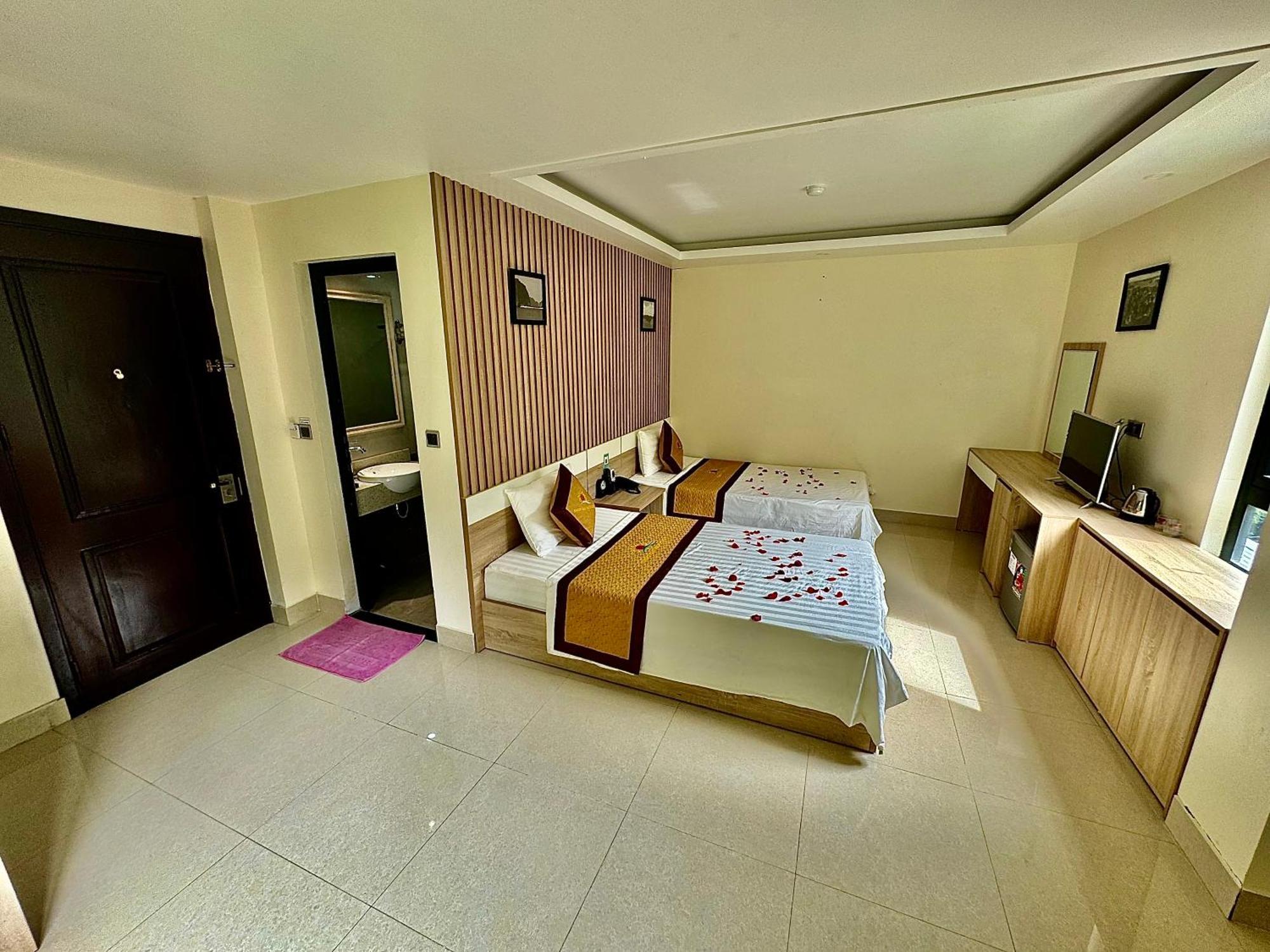 Sunflower Catba Hotel Dong Khe Sau Bagian luar foto